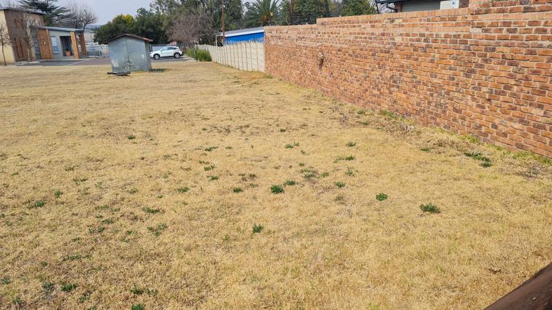 Commercial Property for Sale in Lisdogan Park Gauteng