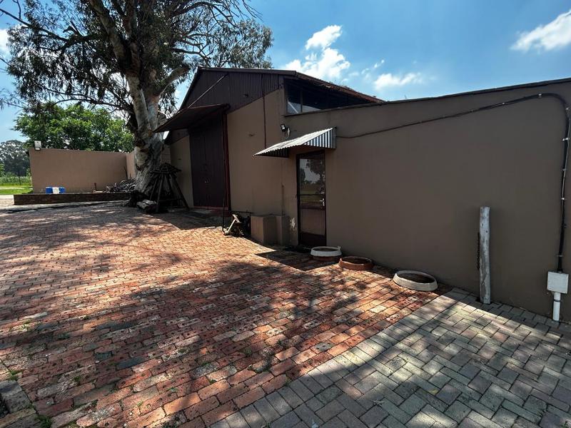 8 Bedroom Property for Sale in Standerton Rural Mpumalanga