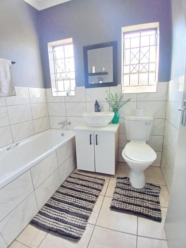 2 Bedroom Property for Sale in Ermelo Mpumalanga