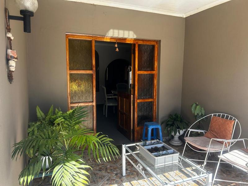 4 Bedroom Property for Sale in Kosmos Park Mpumalanga