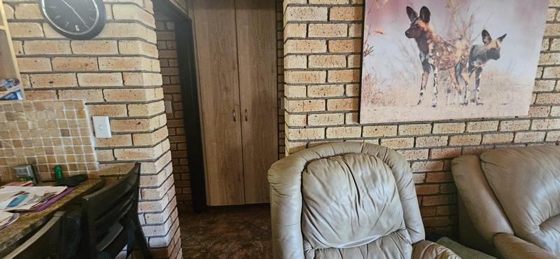 3 Bedroom Property for Sale in Marloth Park Mpumalanga