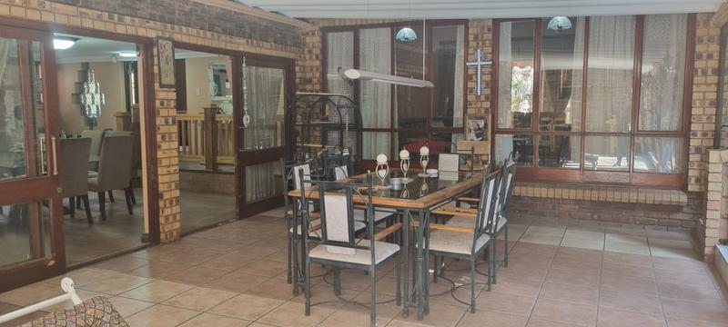 5 Bedroom Property for Sale in Gholfsig Mpumalanga