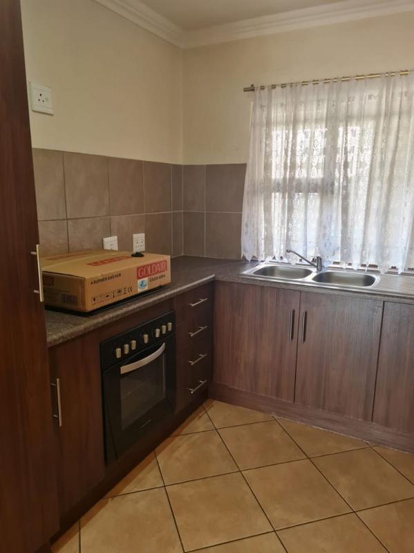2 Bed Townhouse/Cluster for Sale Gateway Manor Hartbeespoort